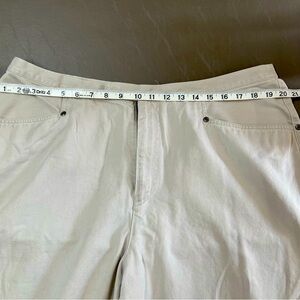 Elisabeth size 18 tan 100% cotton long pants